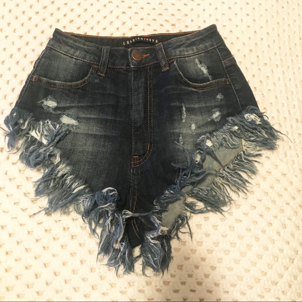 Fashionova Distressed Shorts